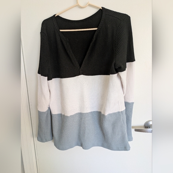 Colorblock Women's Sweater - Picture 1 of 4